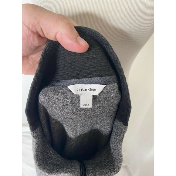 Calvin Klein Men's Sweatshirt Grey and Black 1/4 Zip High Neck Size Large - Picture 8 of 9